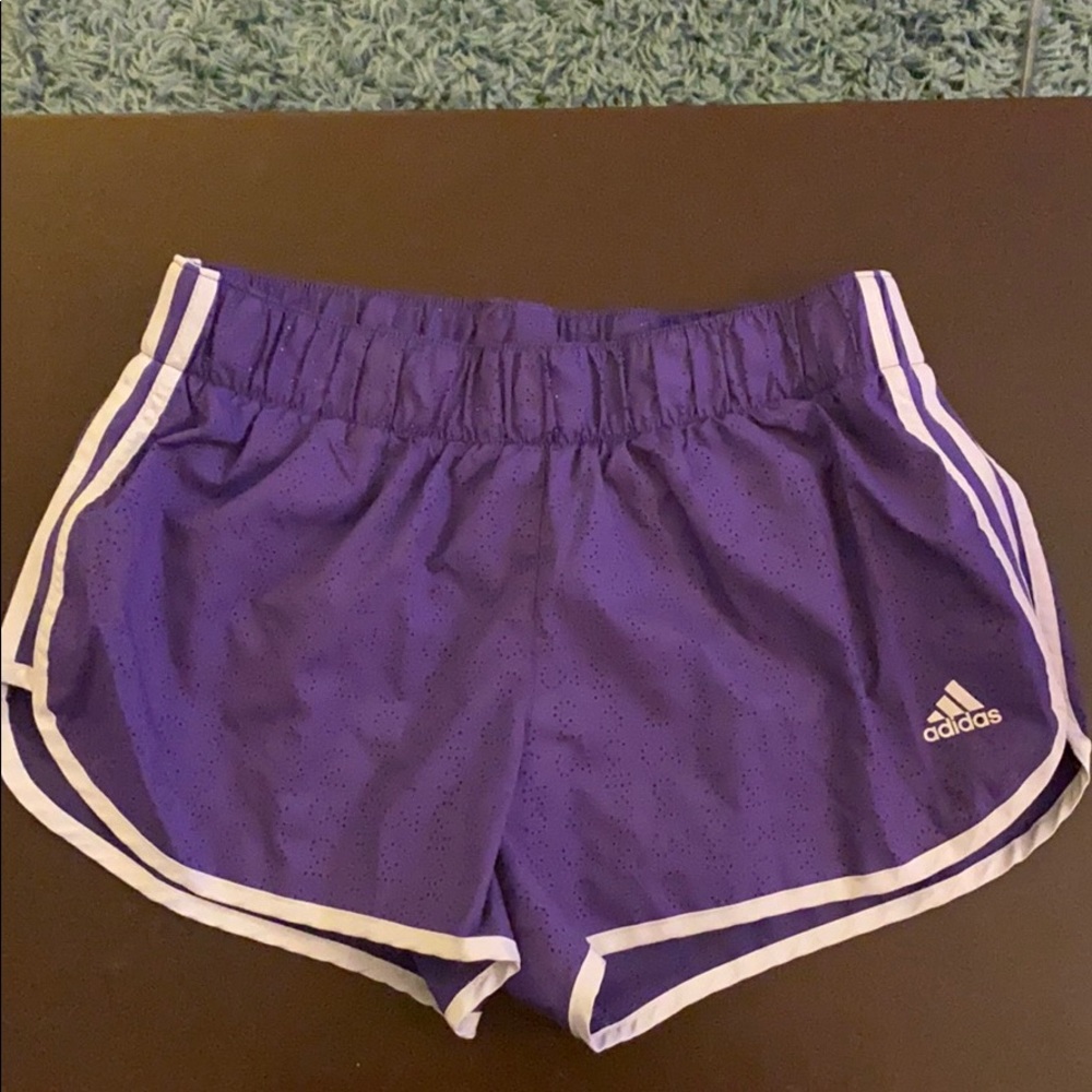 ADIDAS WOMENS SHORTS SIZE MEDIUM